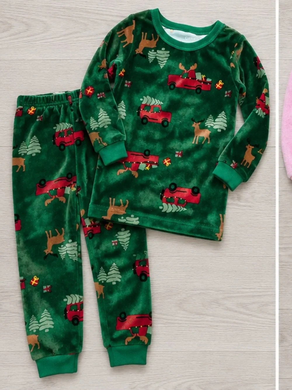 Cat & Jack Green Holiday Truck and Reindeer Pajama Set